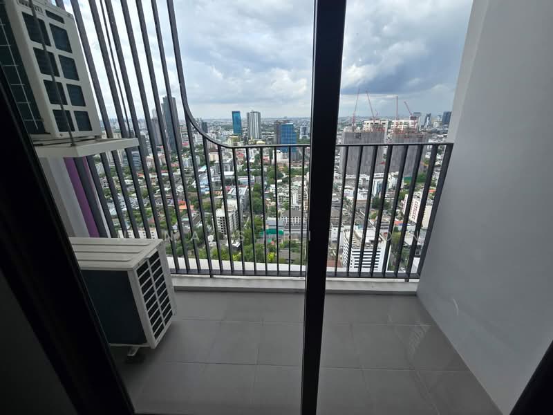 XT Ekkamai, Bangkok, 259 Soi Sukhumvit 63, Khlong Tan Nua, Watthana, Bangkok, 2 Bedrooms, 46 sqm, Condo For Rent, by NINA SIRIBOON, 11916571 - DDproperty.com