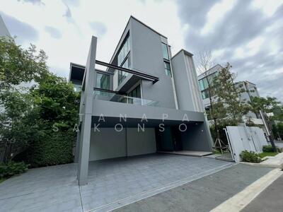 ขาย - VIVE Krungthep Kreetha : วีเว่ กรุงเทพกรีฑา, กรุงเทพ