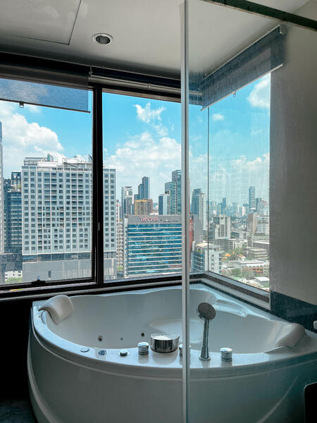 The Emporio Place, Bangkok, 93 Soi Sukhumvit 24, Sukhumvit Road, Khong Tan, Khlong Toei, Bangkok, 2 Bedrooms, 105 sqm, Condo For Sale, by Shinyu Real Estate, 11917039 - DDproperty.com