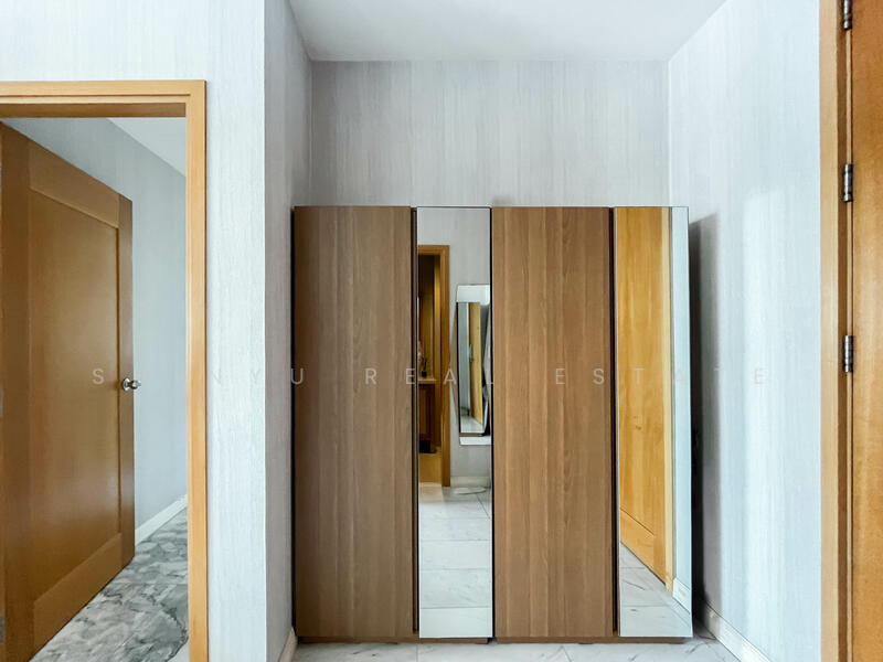 The Emporio Place, Bangkok, 93 Soi Sukhumvit 24, Sukhumvit Road, Khong Tan, Khlong Toei, Bangkok, 2 Bedrooms, 105 sqm, Condo For Sale, by Shinyu Real Estate, 11917039 - DDproperty.com