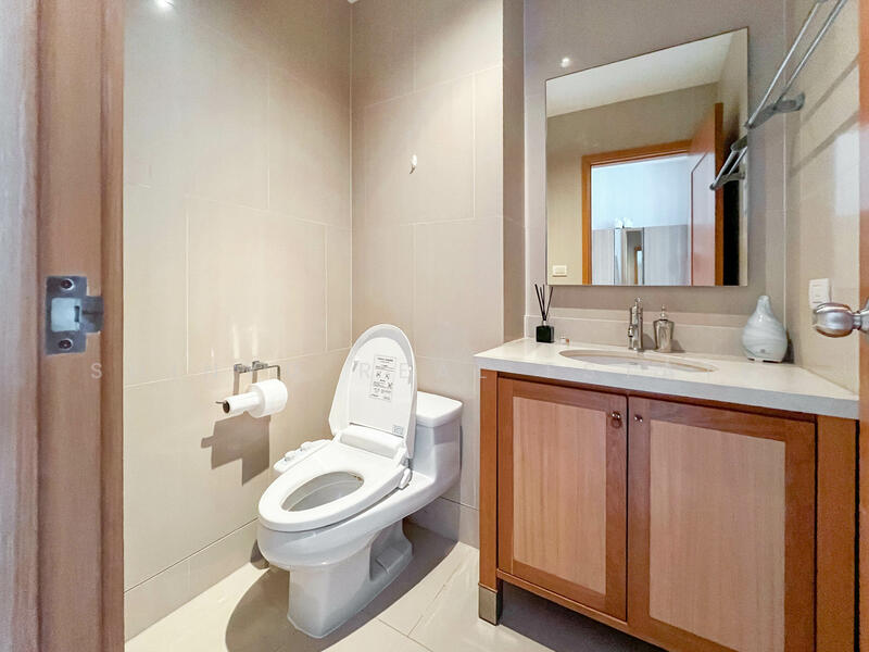 The Emporio Place, Bangkok, 93 Soi Sukhumvit 24, Sukhumvit Road, Khong Tan, Khlong Toei, Bangkok, 2 Bedrooms, 105 sqm, Condo For Sale, by Shinyu Real Estate, 11917039 - DDproperty.com