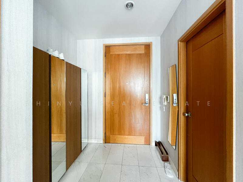 The Emporio Place, Bangkok, 93 Soi Sukhumvit 24, Sukhumvit Road, Khong Tan, Khlong Toei, Bangkok, 2 Bedrooms, 105 sqm, Condo For Sale, by Shinyu Real Estate, 11917039 - DDproperty.com