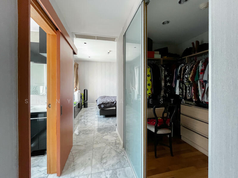 The Emporio Place, Bangkok, 93 Soi Sukhumvit 24, Sukhumvit Road, Khong Tan, Khlong Toei, Bangkok, 2 Bedrooms, 105 sqm, Condo For Sale, by Shinyu Real Estate, 11917039 - DDproperty.com