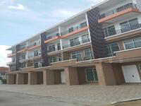 ขาย - Shophouse in Huai Khwang, Bangkok, กรุงเทพ