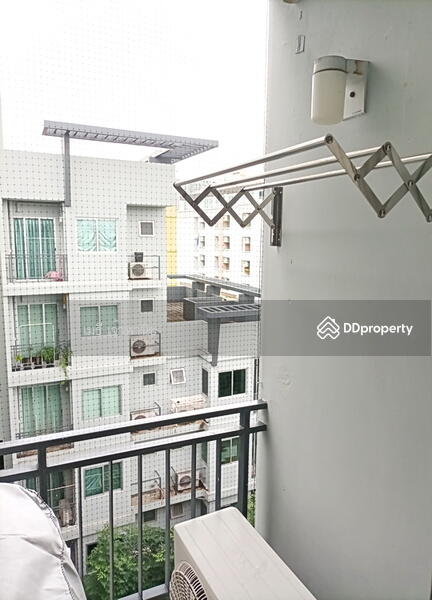 ราวตากผ้าพับเก็บได้