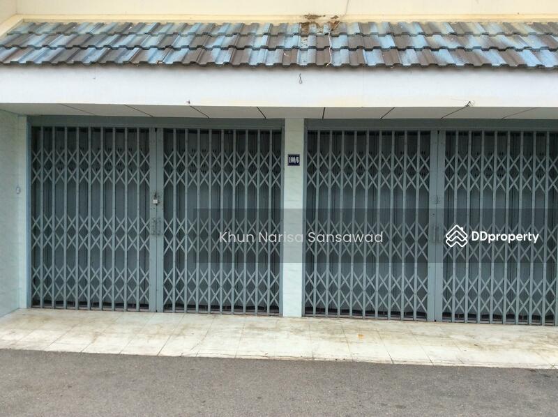 For Rent near Government Center School Hospital Policeman Station, Phetchaburi, Thongchai, Muang Phetchaburi, Phetchaburi, 2 Bedrooms, 108 sqm, Single Detached House For Rent, by Khun Narisa Sansawad, 1991888 - DDproperty.com
