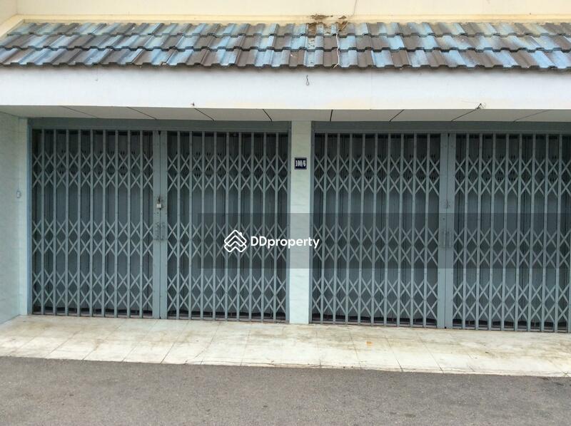 บ้านเดี่ยวพักอาศัย 2 ชั้น เลขที่ 100/6 อยู่ใจกลางเมือง ซ.คีรีรัถยา1 ตรงข้ามโรงเรียนเบญจมเทพอุทิศ, เพชรบุรี, ธงชัย, เมืองเพชรบุรี, เพชรบุรี, 108 ตร.ม., บ้านเดี่ยว ให้เช่า, โดย Khun Narisa Sansawad, 1991888 - DDproperty.com