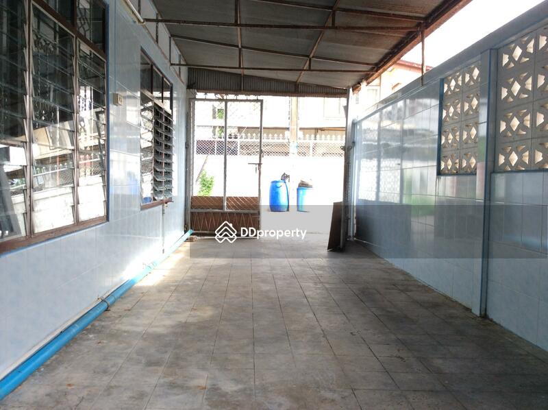 For Rent near Government Center School Hospital Policeman Station, Phetchaburi, Thongchai, Muang Phetchaburi, Phetchaburi, 2 Bedrooms, 108 sqm, Single Detached House For Rent, by Khun Narisa Sansawad, 1991888 - DDproperty.com