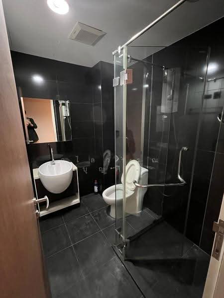 Whizdom The Exclusive, Bangkok, 8 Soi Sukhumvit 64, Bang Chak, Phra Khanong, Bangkok, 2 Bedrooms, 64 sqm, Condo For Rent, by Ulaiwan Boonsiri, 2026712 - DDproperty.com
