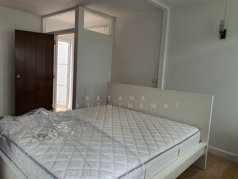 Detatch house near BTS ploenchit for rent 40,000_month, Bangkok, Sukhumvit, Thung Maha Mek, Sathon, Bangkok, 1 Bedroom, 100 sqm, Single Detached House For Rent, by Ratana Chatthinawat, 2119916 - DDproperty.com