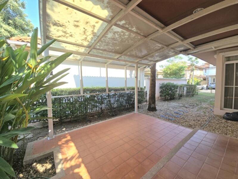 ให้เช่า - detached house, Bangkok Villa Village, for rent 40,000 -/month, area 63 sq m., Praditmanutham Road,, กรุงเทพ