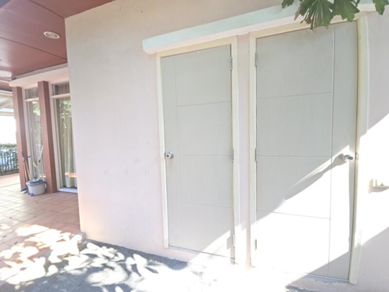 For Rent - detached house, Bangkok Villa Village, for rent 40,000 -/month, area 63 sq m., Praditmanutham Road,, Bangkok