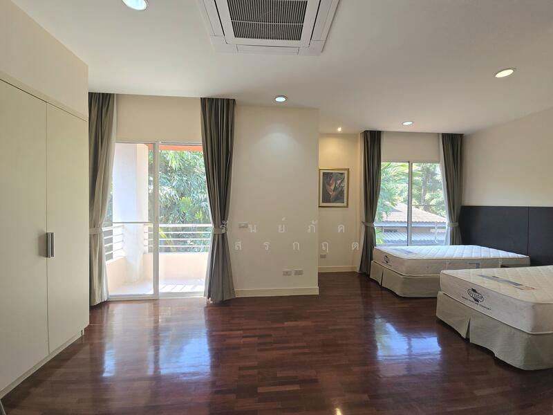 For Rent - detached house, Bangkok Villa Village, for rent 40,000 -/month, area 63 sq m., Praditmanutham Road,, Bangkok