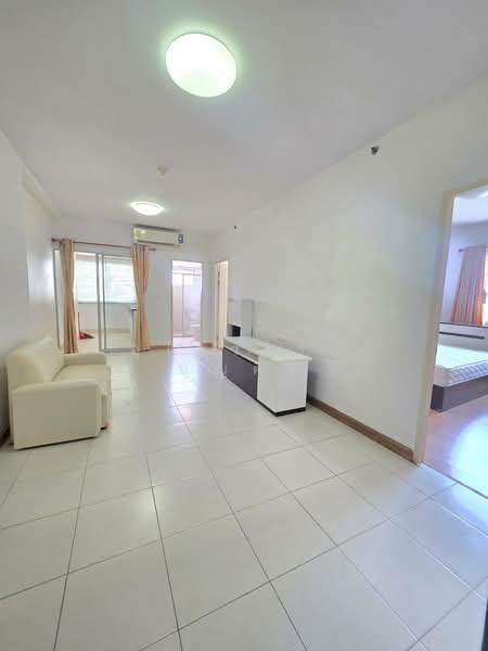Supalai Park Asoke-Ratchada, Bangkok, Dindaeng Road, Din Daeng, Din Daeng, Bangkok, 2 Bedrooms, 75 sqm, Condo For Rent, by Ulaiwan Boonsiri, 2490326 - DDproperty.com