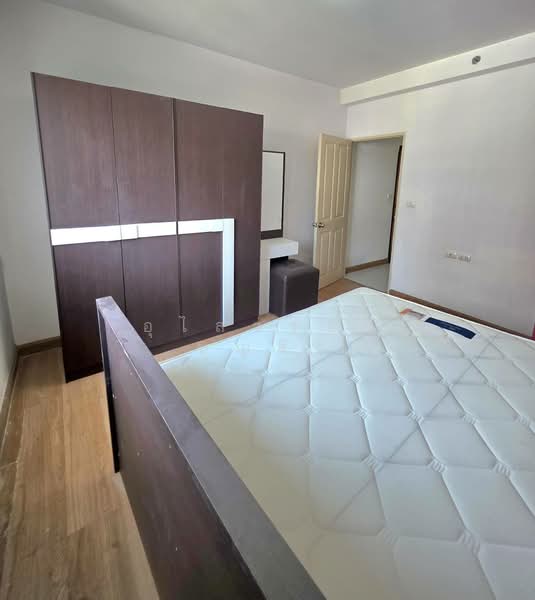 Supalai Park Asoke-Ratchada, Bangkok, Dindaeng Road, Din Daeng, Din Daeng, Bangkok, 2 Bedrooms, 75 sqm, Condo For Rent, by Ulaiwan Boonsiri, 2490326 - DDproperty.com