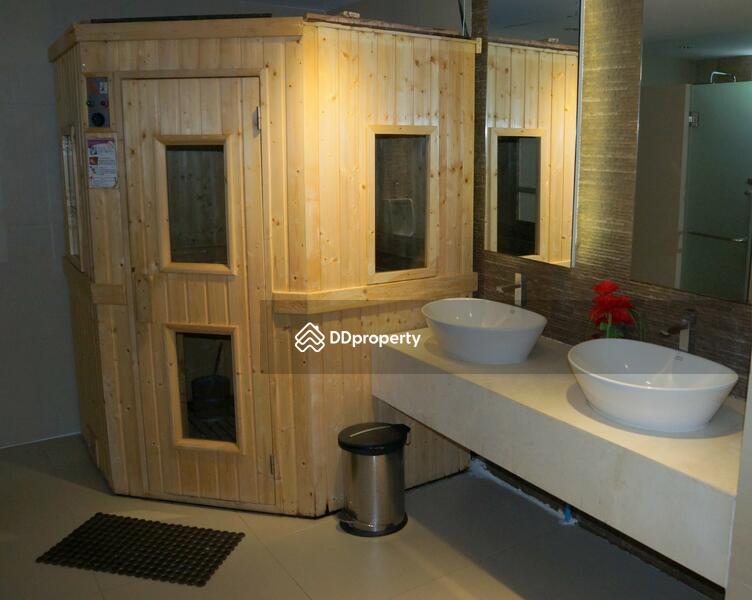 Witthayu Complex, Bangkok, 1673 New Petchaburi Road, Makkasan, Ratchathewi, Bangkok, 1 Bedroom, 58 sqm, Condo For Rent, by Timothy Flegel, 2702471 - Pool washroom and sauna - DDproperty.com
