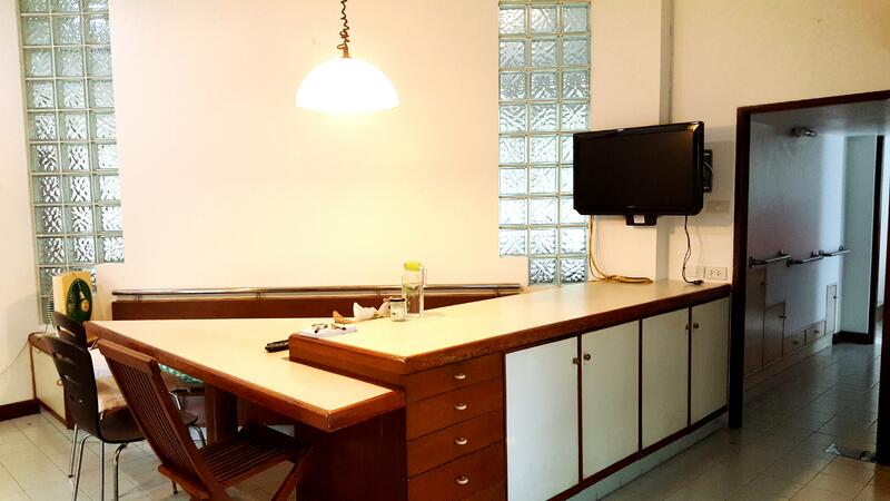 House for rent , Preedee14 ,สุขุมวิท71 , Living , Office , Cafe/Restaurant Rent 150,000 ฿/m., Bangkok, สุขุมวิท71, Phra Kanong Nua, Watthana, Bangkok, 4 Bedrooms, 650 sqm, Single Detached House For Rent, by คัทยวรรณ หิรัญจิโรจน์, 3189599 - DDproperty.com