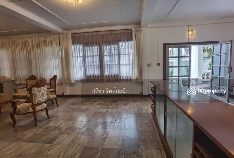 For Rent - House 5 bedrooms for rent in Soi Yenarkat, Bangkok