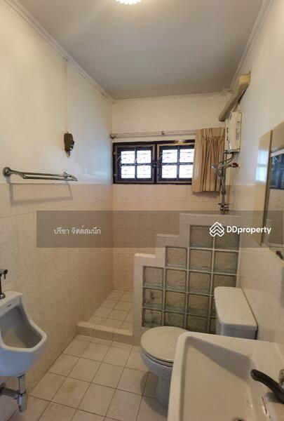 For Rent - House 5 bedrooms for rent in Soi Yenarkat, Bangkok