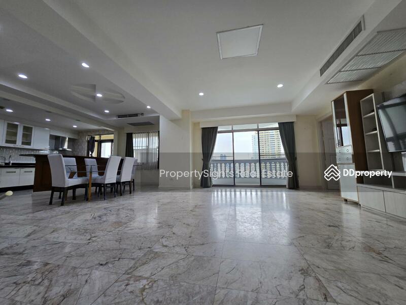 Royal Castle Sukhumvit : รอยัล คาสเซอร์ สุขุมวิท, กรุงเทพ, 30 ซอยสุขุมวิท 39, คลองเตยเหนือ, วัฒนา, กรุงเทพ, 187 ตร.ม., คอนโด ให้เช่า, โดย PROPERTYSIGHTS REAL ESTATE, 3696446 - DDproperty.com
