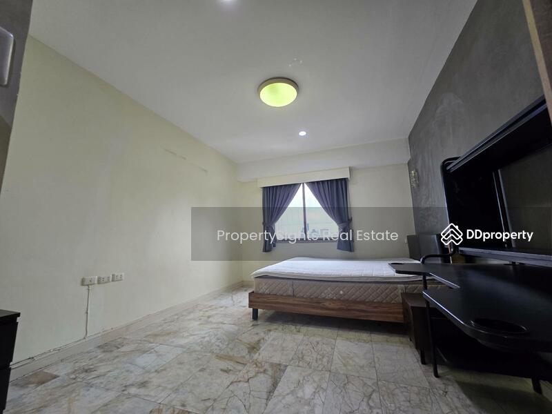 Royal Castle Sukhumvit : รอยัล คาสเซอร์ สุขุมวิท, กรุงเทพ, 30 ซอยสุขุมวิท 39, คลองเตยเหนือ, วัฒนา, กรุงเทพ, 187 ตร.ม., คอนโด ให้เช่า, โดย PROPERTYSIGHTS REAL ESTATE, 3696446 - DDproperty.com