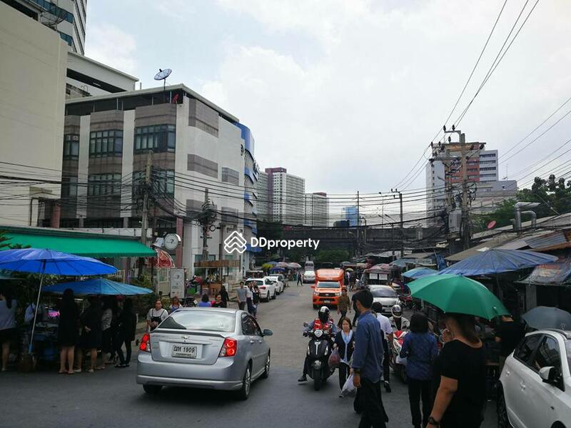 สำนักงาน พระราม 9 ซอย 6 เนื้อที่ 122.8 ตรว.
