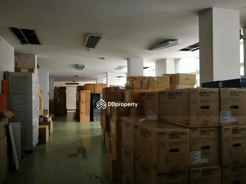 สำนักงาน พระราม 9 ซอย 6 เนื้อที่ 122.8 ตรว.