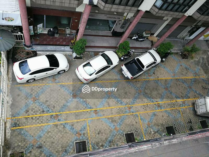 สำนักงาน พระราม 9 ซอย 6 เนื้อที่ 122.8 ตรว.