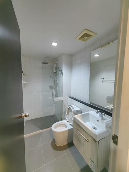 Knightsbridge Bearing, Samut Prakan, Sukhumvit 107 Road, Samrong Nua, Muang Samut Prakarn, Samut Prakan, 1 Bedroom, 31 sqm, Condo For Rent, by Thamolwan Chunlasaveg, 3880262 - DDproperty.com
