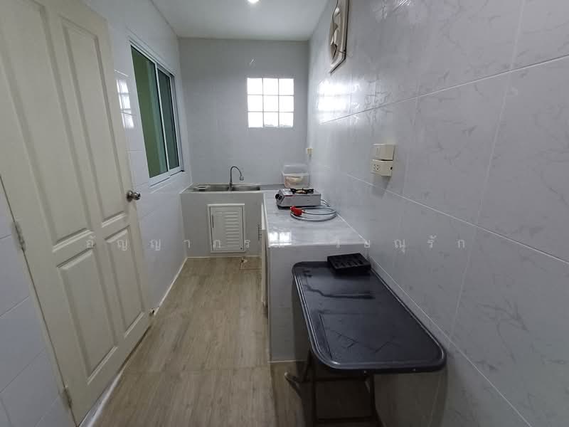 Arinsiri @ Angsila house 3 beds 3 bath good location for rent, Chon Buri (Pattaya), 169 มิตรสัมพันธ์  แสนสุข เมือง  ชลบุรี, Saen Suk, Muang Chon Buri, Chon Buri (Pattaya), 3 Bedrooms, 120 sqm, Townhouse For Rent, by อัญญาภรณ์ วิษณุรัก, 3938726 - DDproperty.com