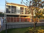 อรินสิริ@ อ่างศิลา ( Arinsiri@Angsila) 3 นอน ใกล้ร้านอาหารทะเลริมหาด, ชลบุรี