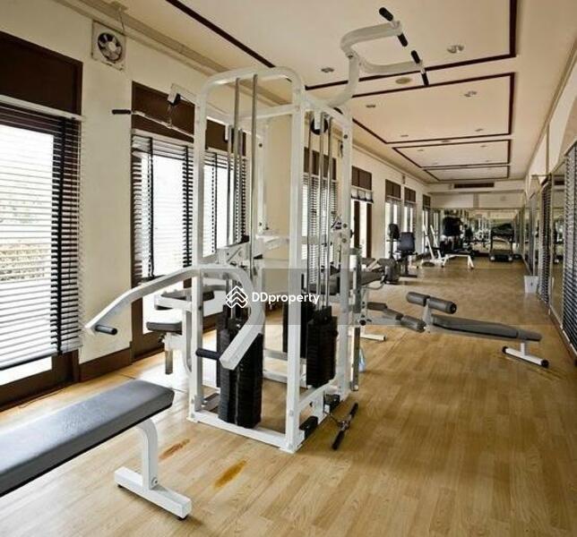 Sports Club fitness center