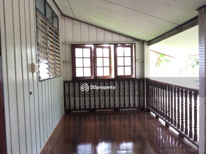 บ้านกลางสระ, เพชรบุรี, 97 Unnamed Road, ช่องสะแก, เมืองเพชรบุรี, เพชรบุรี, 200 ตร.ม., บ้านเดี่ยว ให้เช่า, โดย Khun Narisa Sansawad, 4110737 - DDproperty.com