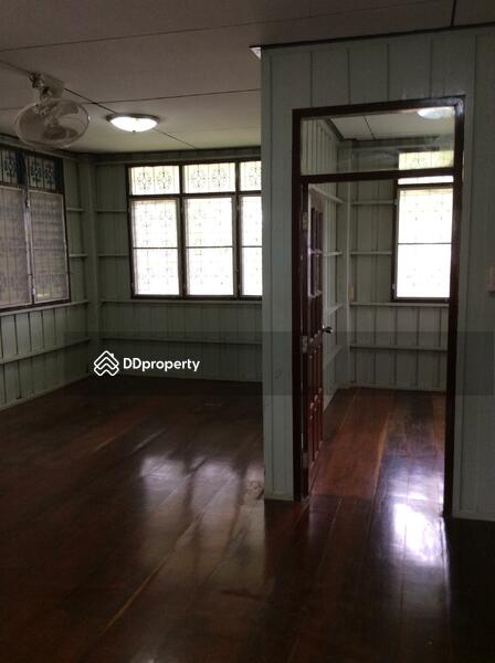 บ้านกลางสระ, Phetchaburi, 97 Unnamed Road, Chong Sakae, Muang Phetchaburi, Phetchaburi, 3 Bedrooms, 200 sqm, Single Detached House For Rent, by Khun Narisa Sansawad, 4110737 - DDproperty.com