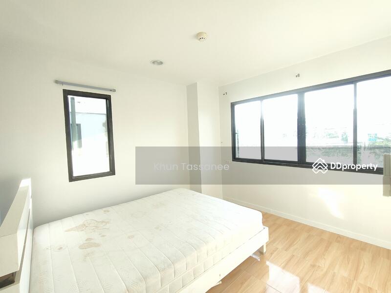 B Loft Sukhumvit 109, Samut Prakan, Soi Sukhumvit 109, Samrong Nua, Muang Samut Prakarn, Samut Prakan, 1 Bedroom, 28 sqm, Condo For Sale, by Khun Tassanee, 4281980 - DDproperty.com