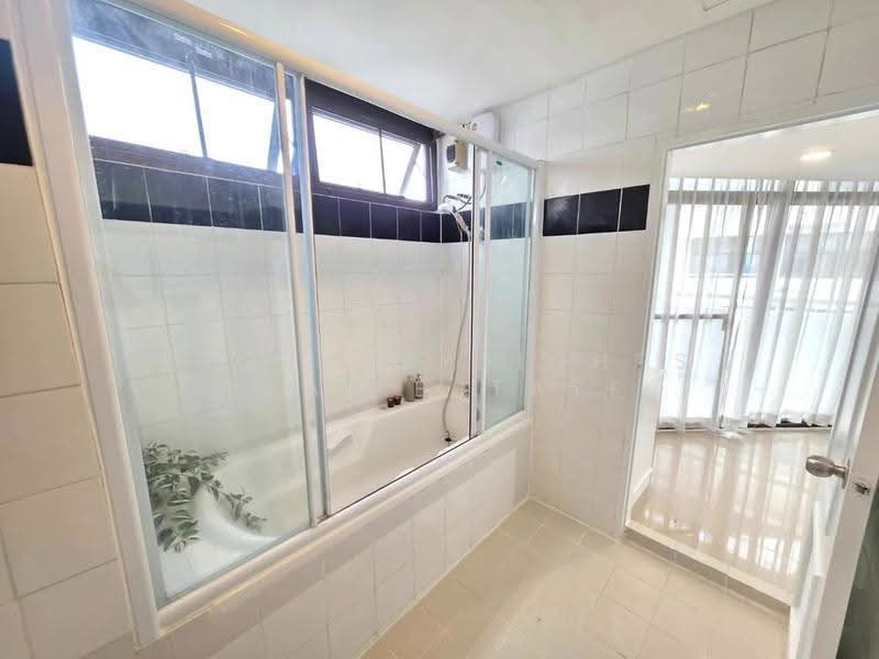 The Waterford Park, Bangkok, Soi Sukhumvit 53, Khlong Tan Nua, Watthana, Bangkok, 3 Bedrooms, 177 sqm, Condo For Rent, by PROPERTYSIGHTS REAL ESTATE, 4419857 - DDproperty.com