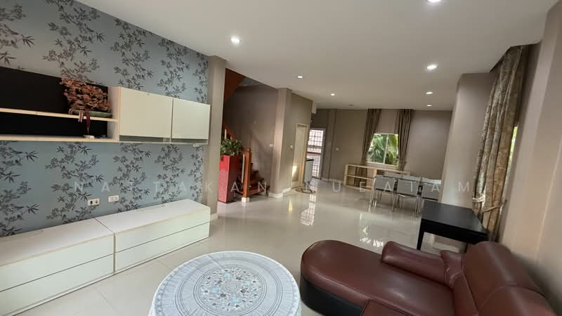 ม.ลลิลแลนซีโอ ติดถนนเลียบคลองสอง 3 นอน พร้อมเข้าอยู่ ใกล้แฟชั่น, Bangkok, 50 เลียบคลองสอง, Bang Chun, Khlong Sam Wa, Bangkok, 3 Bedrooms, 112 sqm, Single Detached House For Rent, by Nattakan nueaiam, 4436225 - DDproperty.com