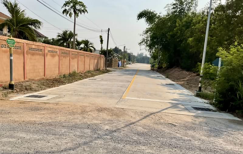 ที่ดินใกล้พัทยา อ่างเก็บน้ำอำเภอ วัดญาน เขาชีจรรย์ วิหารเซียน, ชลบุรี, Wat Yan, นาจอมเทียน, สัตหีบ, ชลบุรี, 5,468 ตร.ม., ที่ดิน ขาย, โดย Jirapan Siripraiwan, 4437215 - DDproperty.com