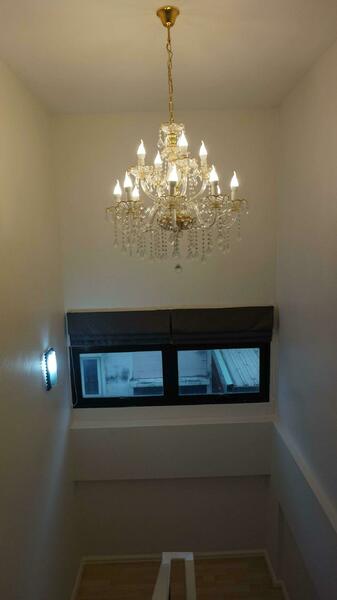 แชนโดเลีย ใหม่กลางโถง