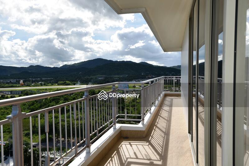 Beachfront Condo in Hua Hin with Stunning Ocean View, Prachuap Khiri Khan, Phetkasem Rd., Hua Hin, Hua Hin, Prachuap Khiri Khan, 2 Bedrooms, 130 sqm, Condo For Rent, by Orachorn Khamluan, 4485317 - Large balcony traversing apartment - DDproperty.com