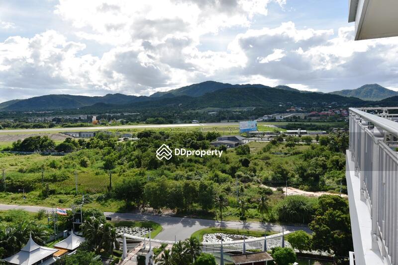 Beachfront Condo in Hua Hin with Stunning Ocean View, Prachuap Khiri Khan, Phetkasem Rd., Hua Hin, Hua Hin, Prachuap Khiri Khan, 2 Bedrooms, 130 sqm, Condo For Rent, by Orachorn Khamluan, 4485317 - Mountain View from balcony - DDproperty.com