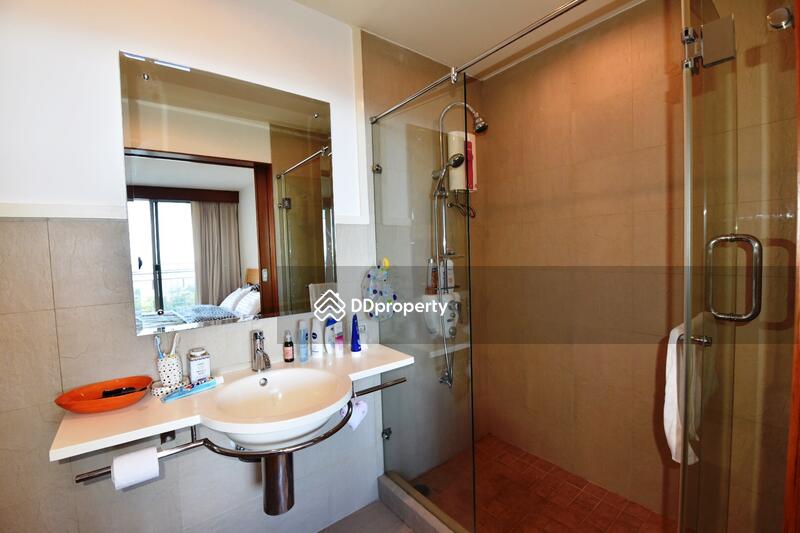 Beachfront Condo in Hua Hin with Stunning Ocean View, Prachuap Khiri Khan, Phetkasem Rd., Hua Hin, Hua Hin, Prachuap Khiri Khan, 2 Bedrooms, 130 sqm, Condo For Rent, by Orachorn Khamluan, 4485317 - Bathroom #2 - DDproperty.com