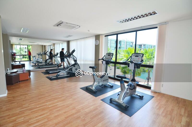Well-equipped fitness center