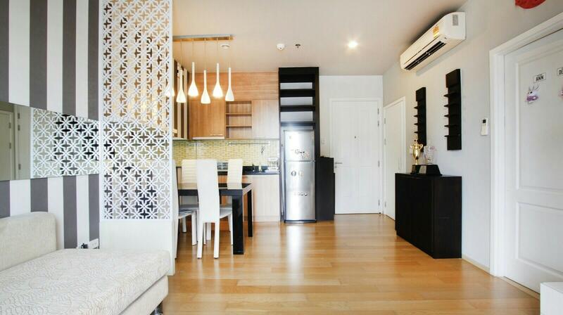 Hive Sathorn : ไฮฟ์ สาทร