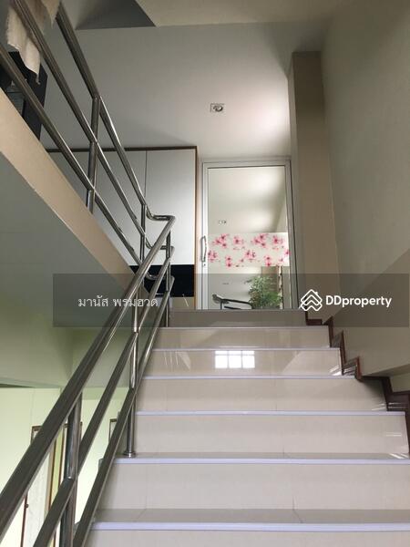 โฮมออฟฟิศ บางระมาด ตลิ่งชัน, Bangkok, 333 พุทธมณฑล สาย 1, Bang Ra Mat, Taling Chan, Bangkok, , 672 sqm, Shophouse For Sale, by มานัส พรมฮวด, 4595522 - บันไดทางขึ้น ชั้น 3 - DDproperty.com