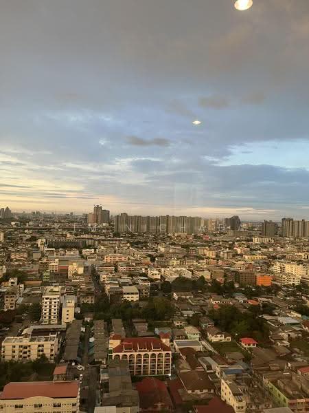 The Stage Taopoon Interchange, Bangkok, 318 Pracharat Road 2, Bang Sue, Bangkok, 1 Bedroom, 35 sqm, Condo For Rent, by Kim Nichada, 4669532 - DDproperty.com