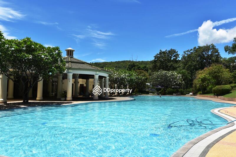 Palm Hills Golf Club and Residence, Phetchaburi, 1444 Phet Kasem Rd, Cha-am, Cha-Am, Phetchaburi, 2 Bedrooms, 130 sqm, Condo For Sale, by Orachorn Khamluan, 4912007 - Palm Hills Sport Club swimming pool - DDproperty.com