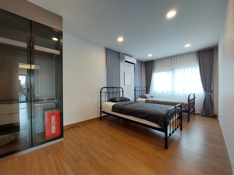 Centro Bangna, Samut Prakan, 111 Soi 3, Bang Kaeo, Bang Plee, Samut Prakan, 4 Bedrooms, 289 sqm, Single Detached House For Sale, by Nutty Property, 500001001 - DDproperty.com