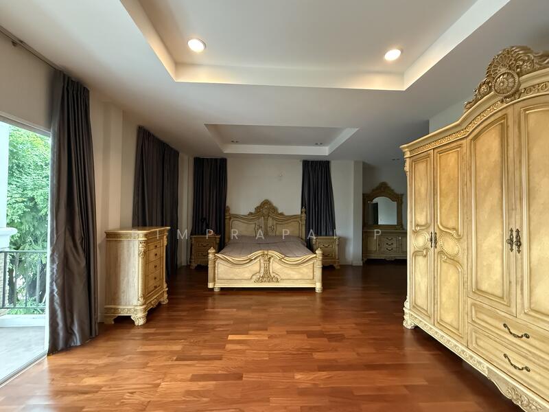 ขาย - Grand Bangkok Boulevard Sathorn-Pinklao : แกรนด์ บางกอก บูเลอวาร์ด สาทร-ปิ่นเกล้า, กรุงเทพ