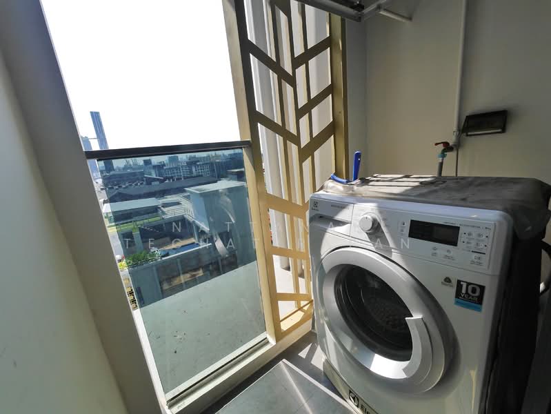 Mayfair Place Sukhumvit 50, Bangkok, Soi Sukhumvit 50, Phra Kanong, Khlong Toei, Bangkok, 1 Bedroom, 30 sqm, Condo For Rent, by Nattanan Techatirapan, 500001029 - DDproperty.com